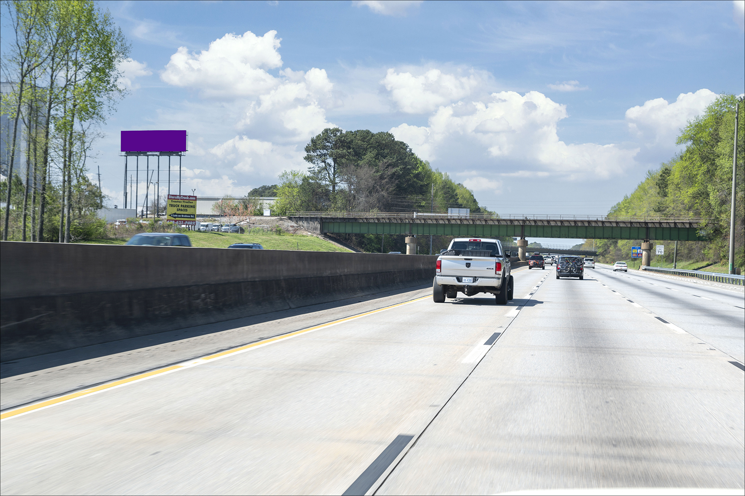 I-85S 1.2 mi S/O Hwy 138 E/S