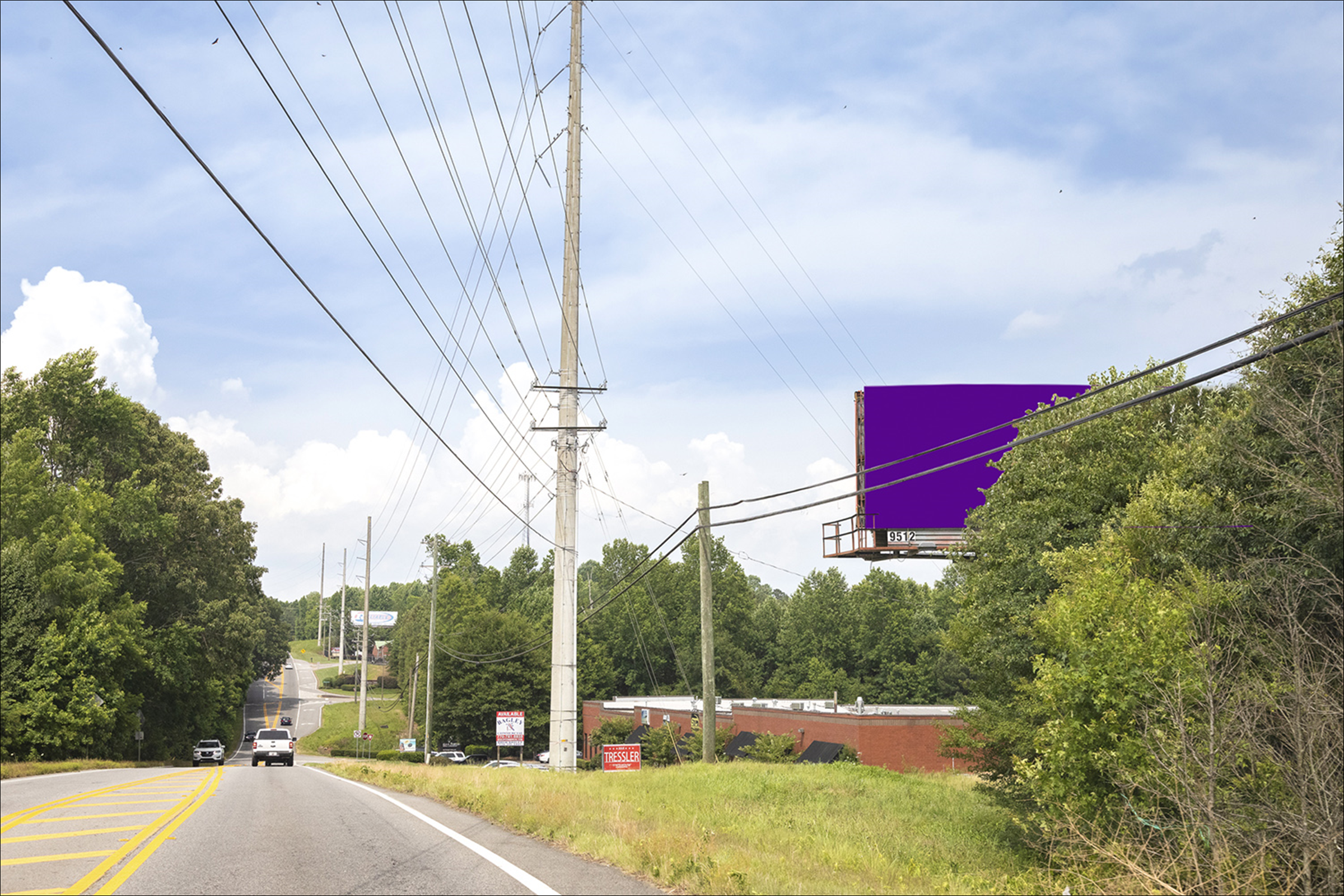 Hwy 306 (Keith Bridge Rd) 1.35 mi N/O Hwy 369 (Browns Bridge Rd) E/S