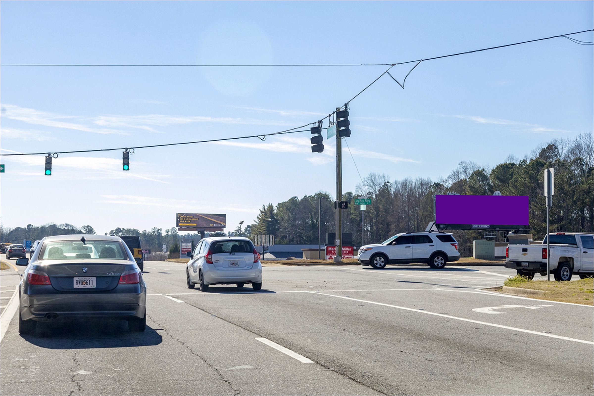 Peachtree Pkwy 0.4 mi N/O Holcomb Bridge Rd W/S