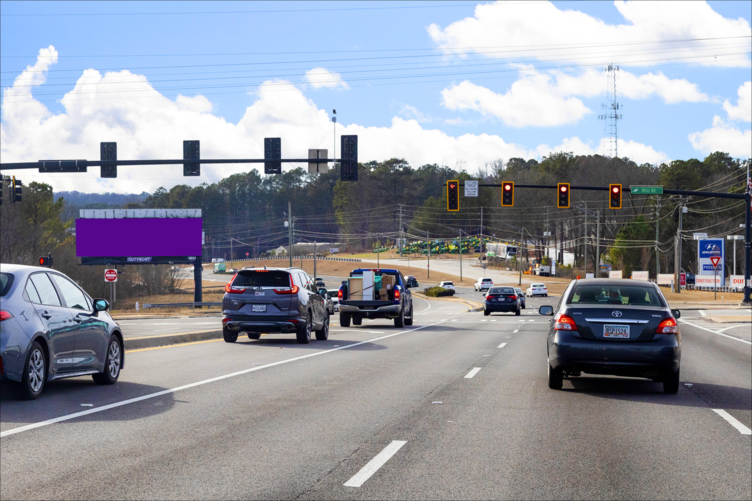 Stone Mountain Hwy 300 ft W/O Ross Rd S/S