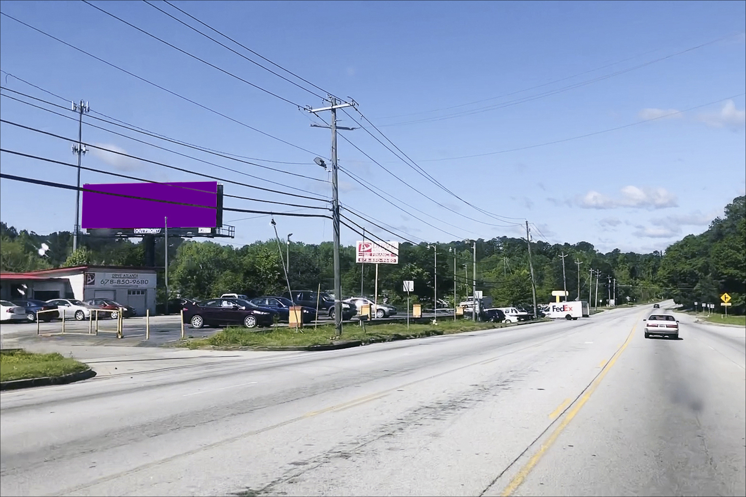 Covington Hwy 0.1 mi W/O Phillips Rd S/S