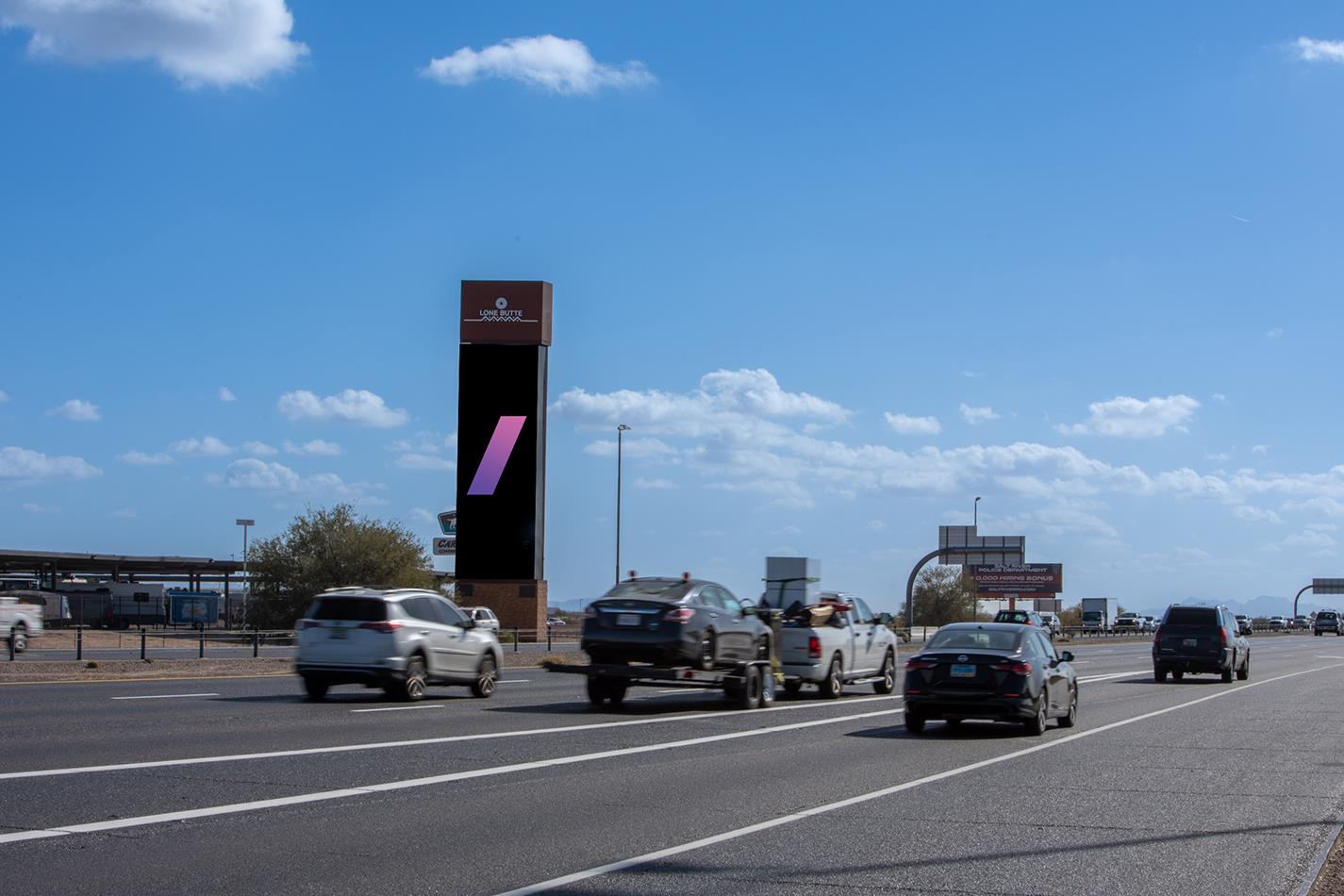 I-10 (Maricopa Fwy) 1800 ft S/O Wild Horse Pass Blvd