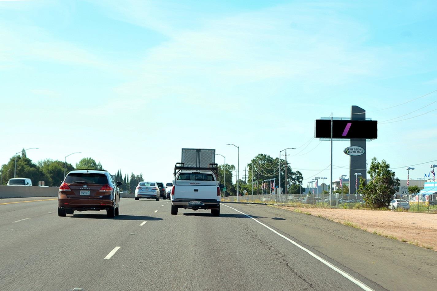 WS Hwy 99 1200 ft S/O Elk Grove Blvd.