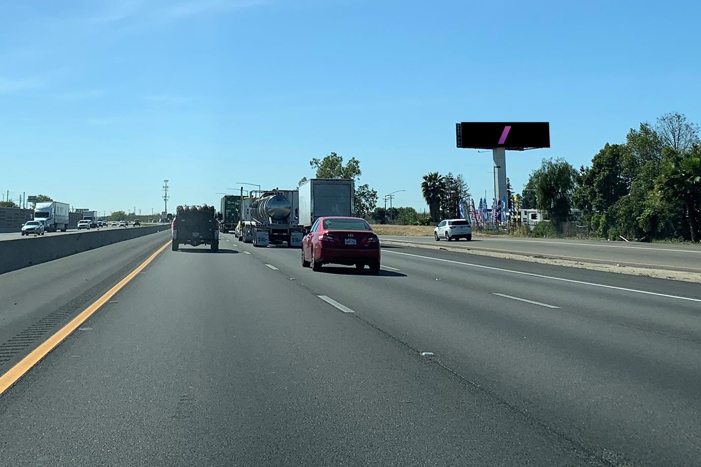 Hwy 99 1500' S/O Pelandale