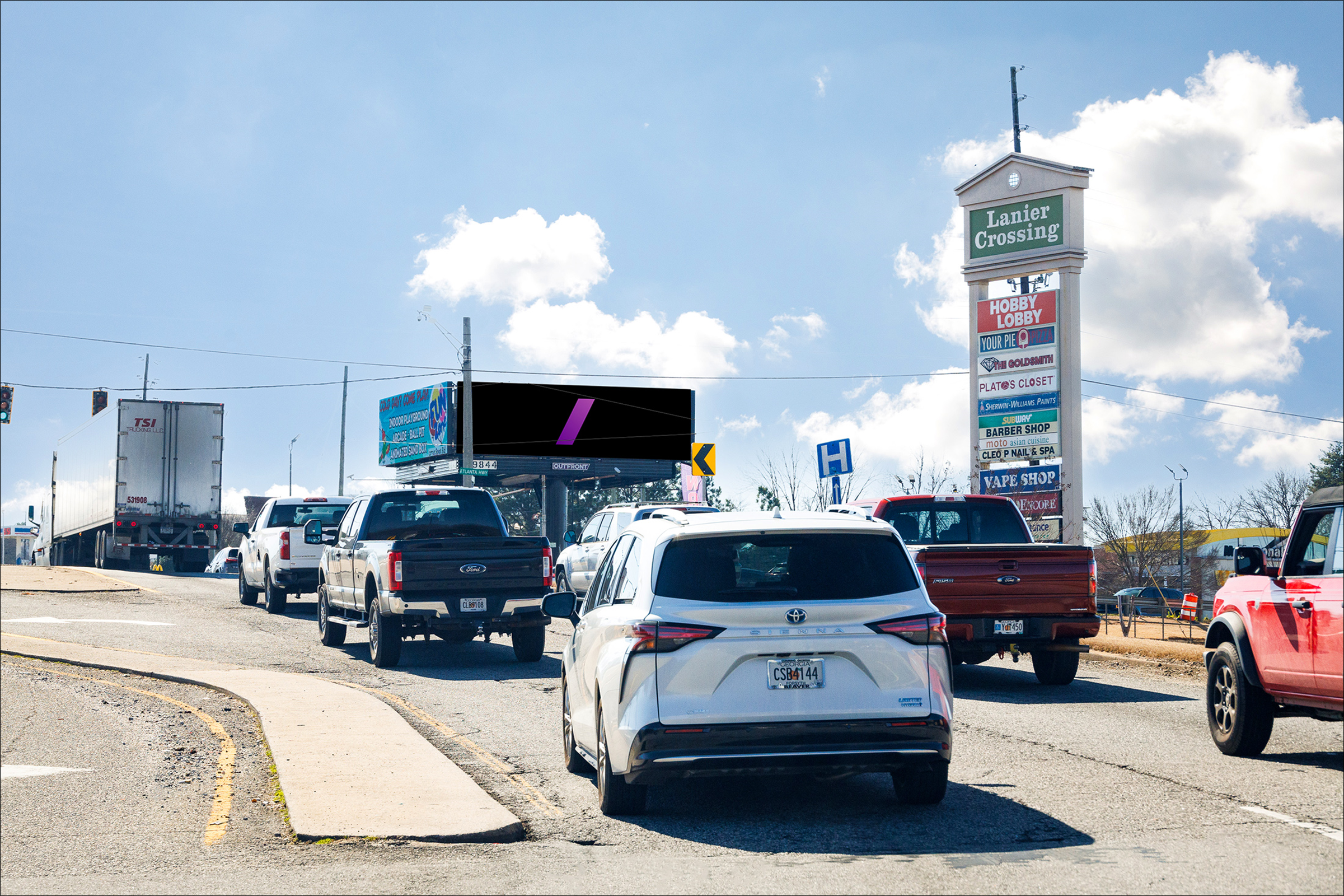 Hwy 20 (Buford Hwy) 50 ft E/O Hwy 9 S/S