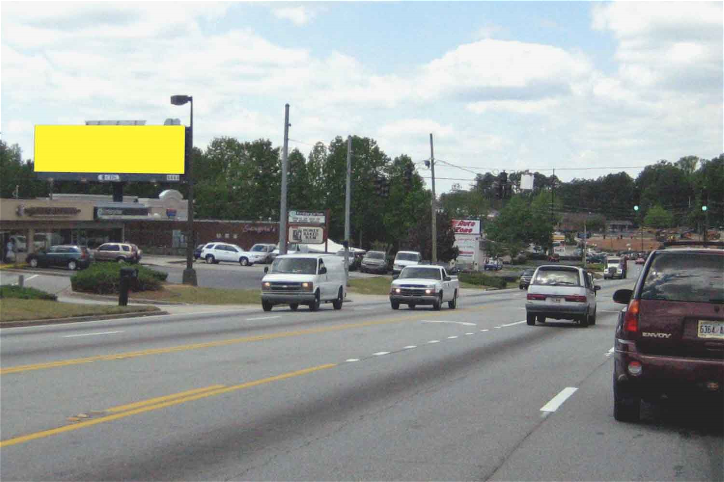 Lawrenceville Hwy 0.13 mi N/O Beaver Ruin Rd E/S