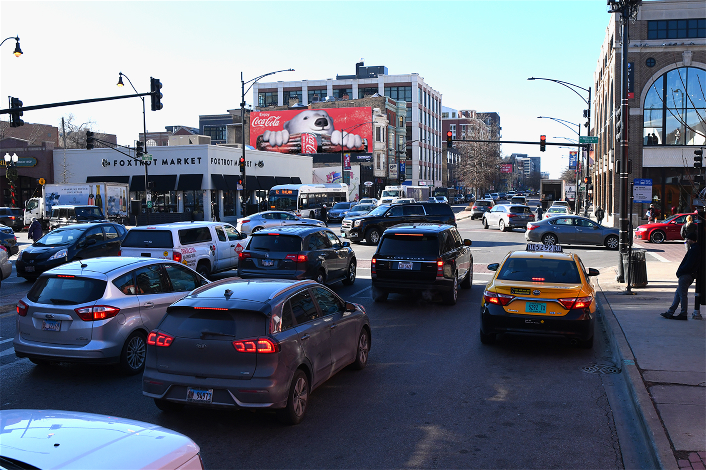 North Avenue @ Wells S/L