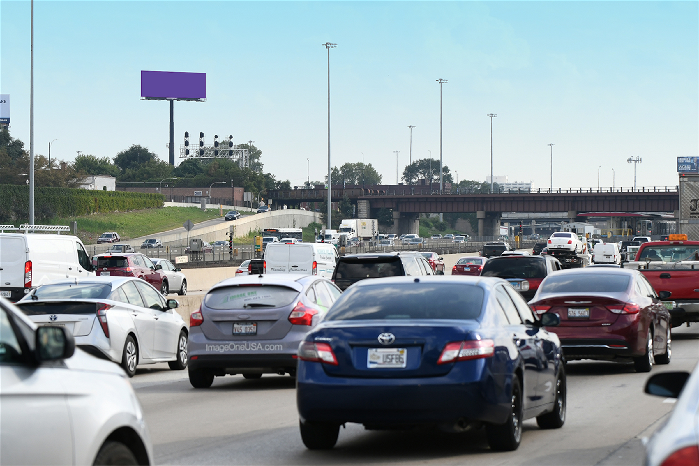Dan Ryan Expy (I-90/94) S/O 63rd Street E/L