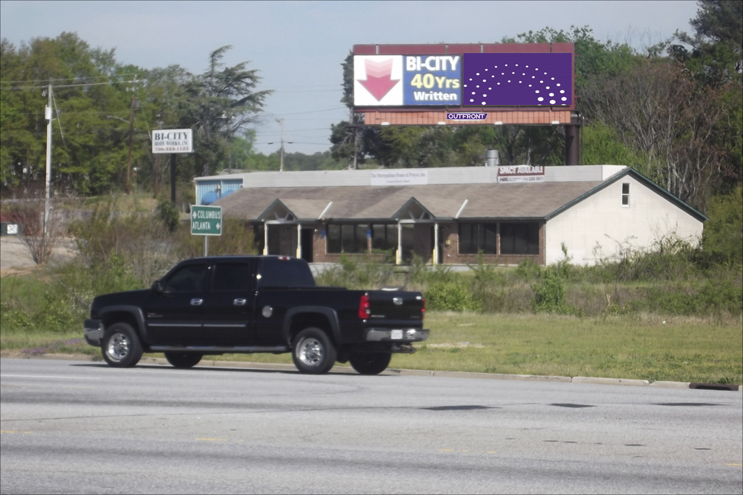 N/S Airport Thruway E/O Armour Rd