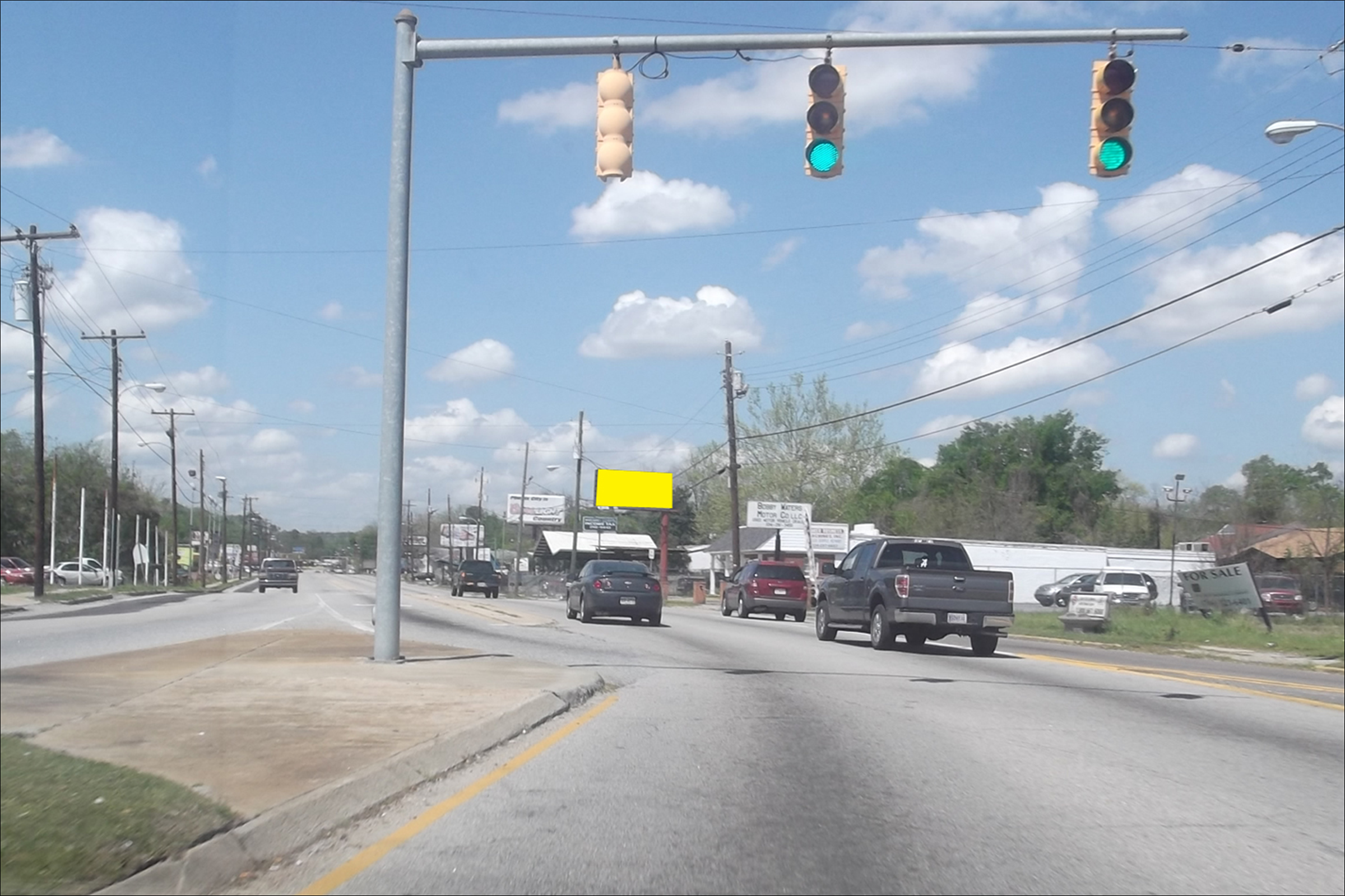 14Th St W/O 3 Pts N/S