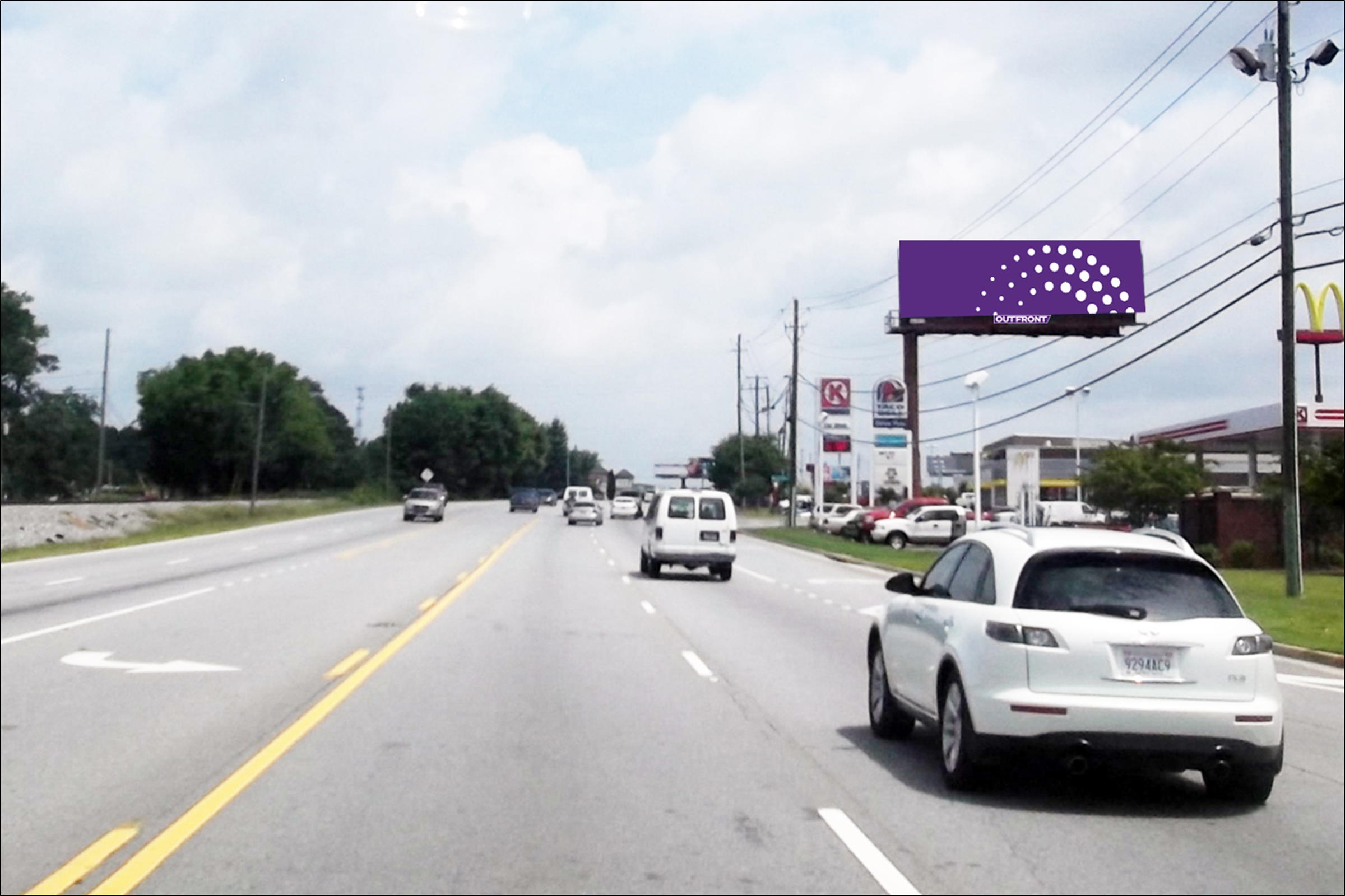 Veterans Pkwy 600 ft N/O North Bypass E/S
