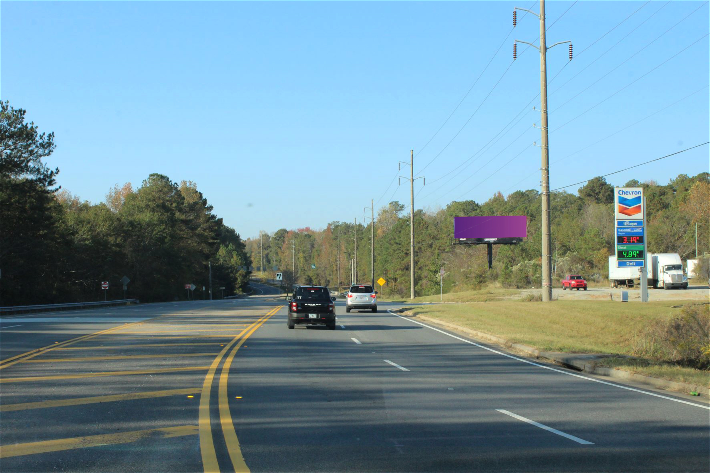 Macon Rd W/O Beaver Run Rd N/S