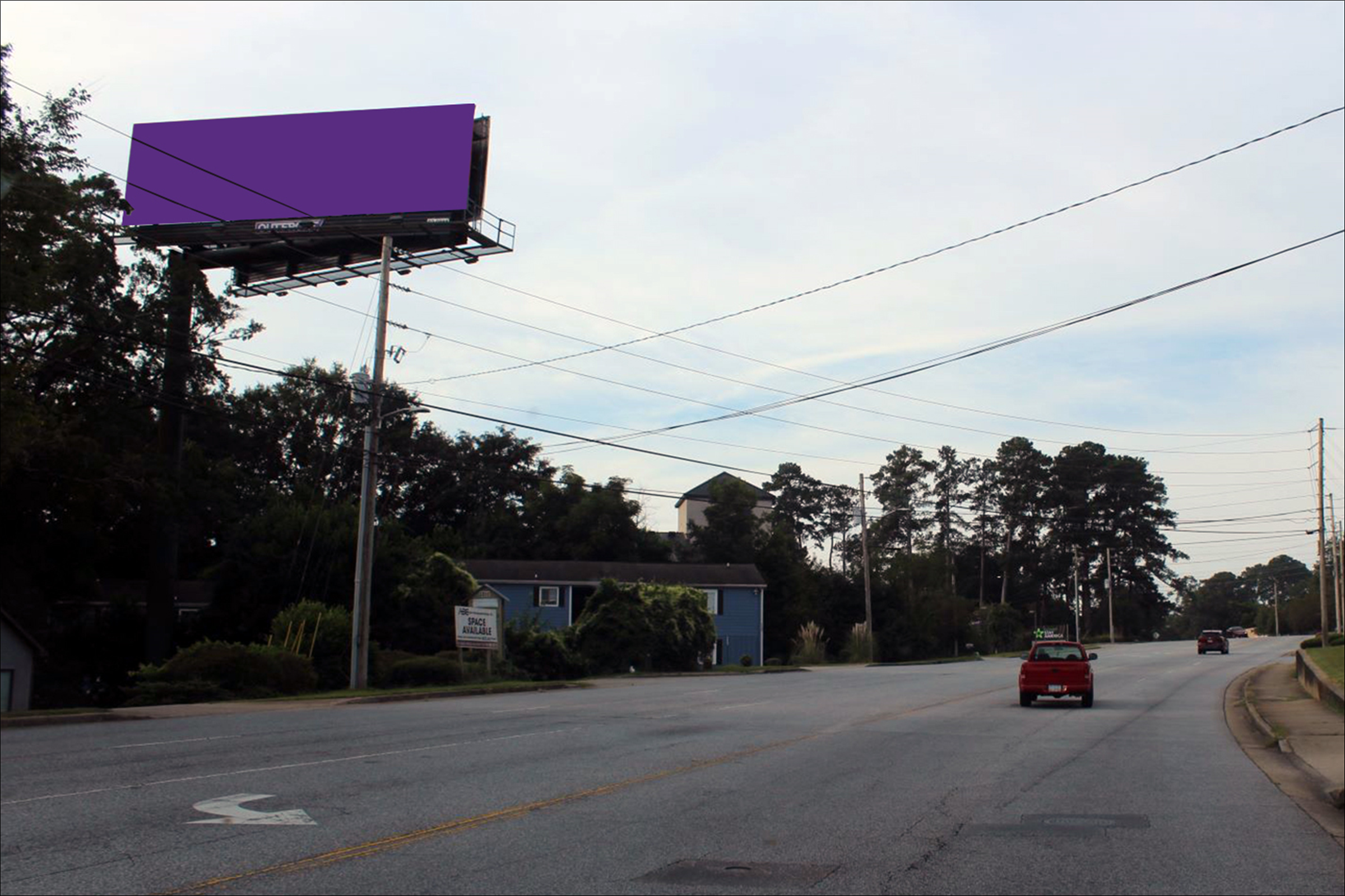 Armour Rd S/O Airport Thrwy E/S