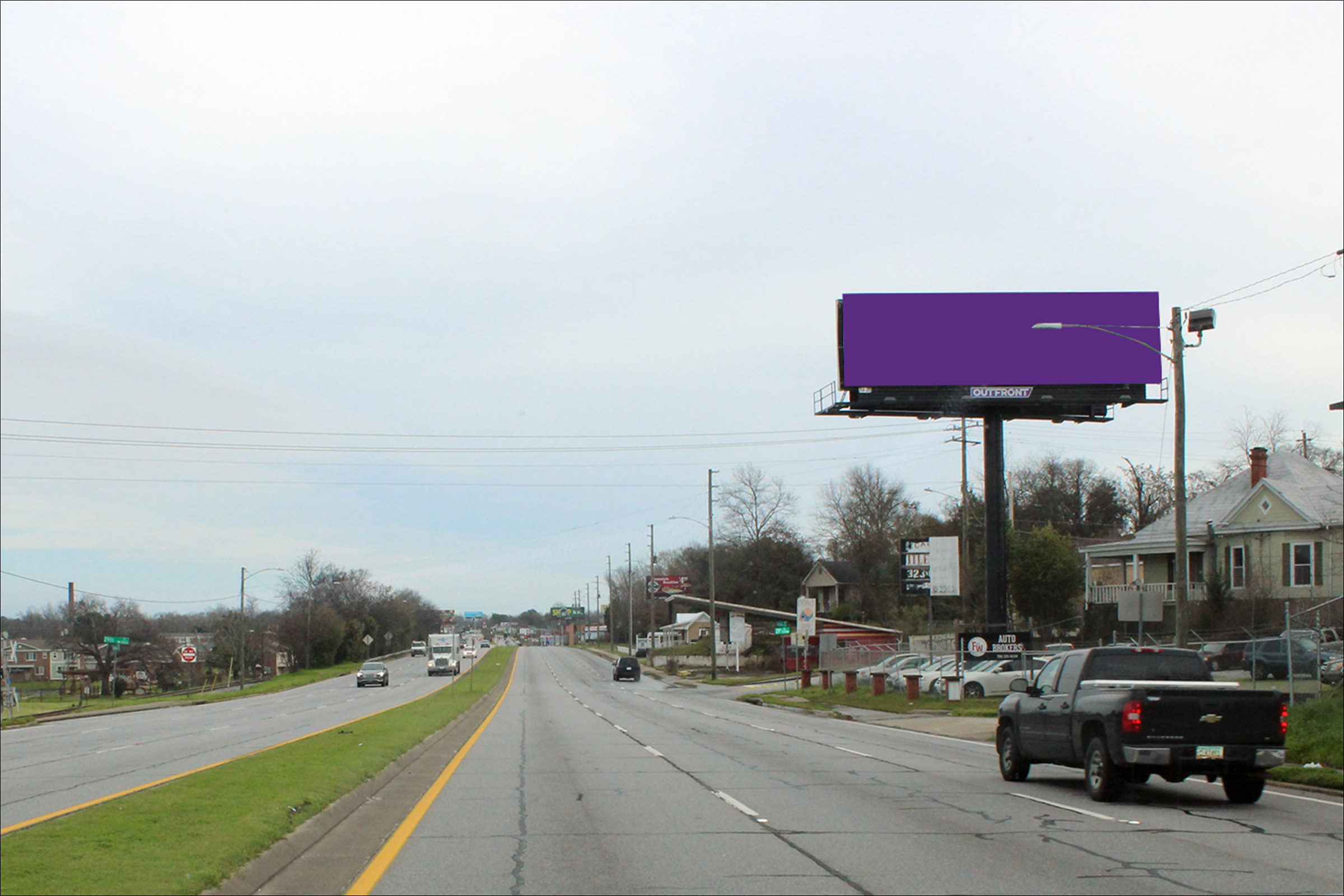 E/S Veterans Pkwy S/O 29Th St