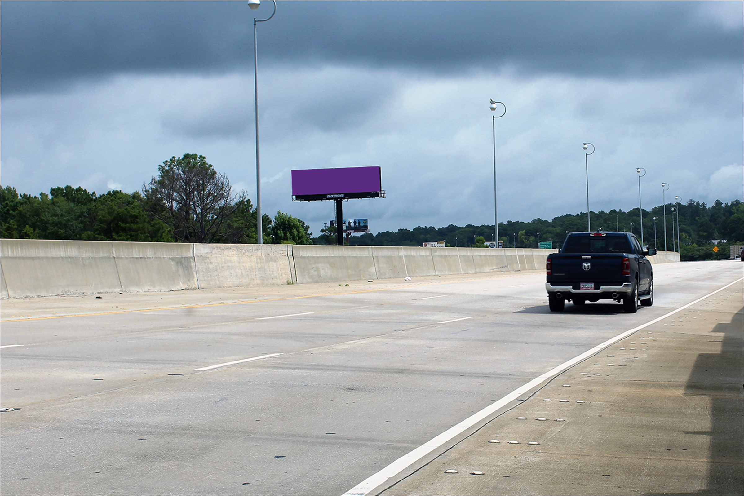 W/S I-185 1.6 mi N/O Victory Drive