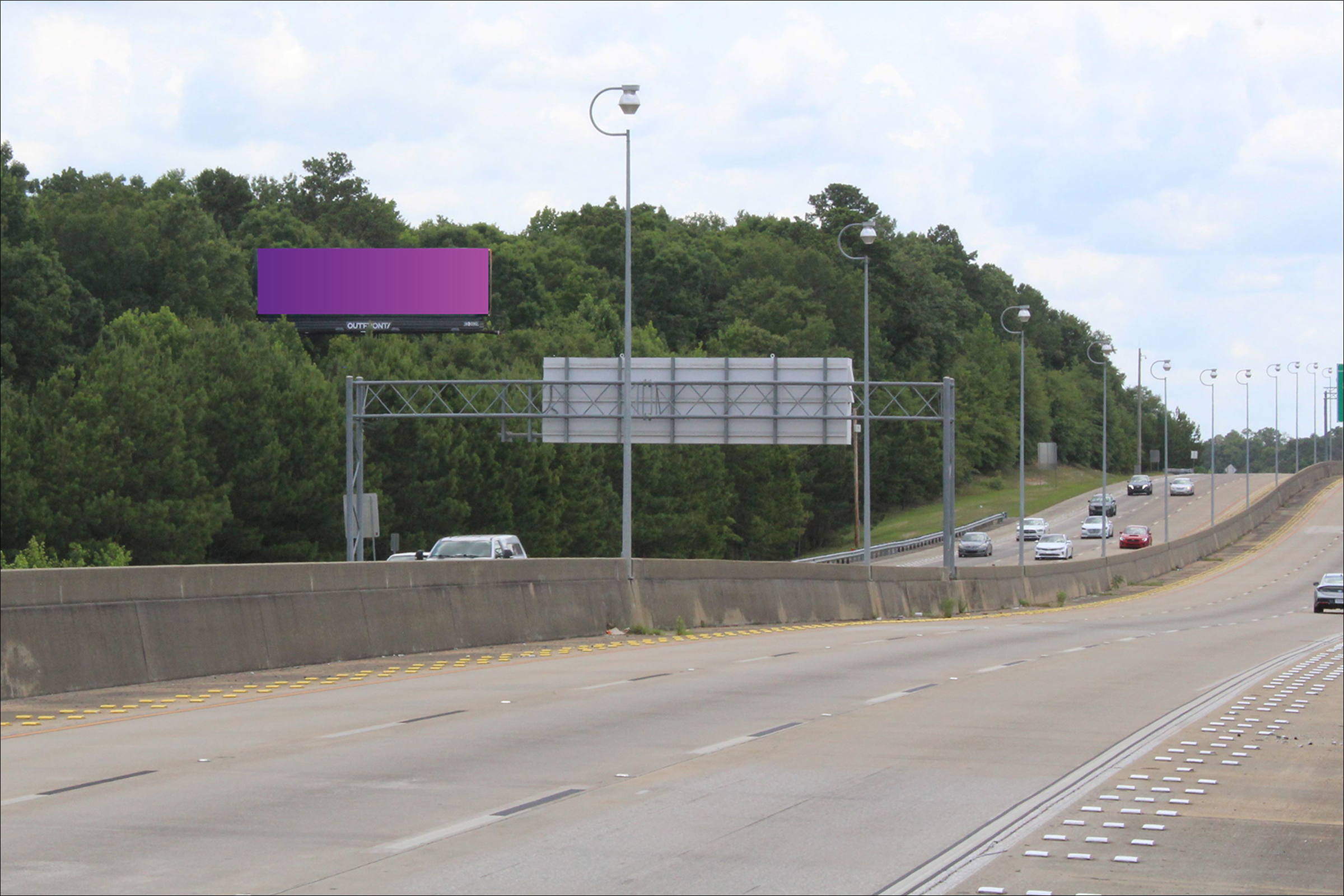 E/S I-185 1 mi N/O Victory Dr