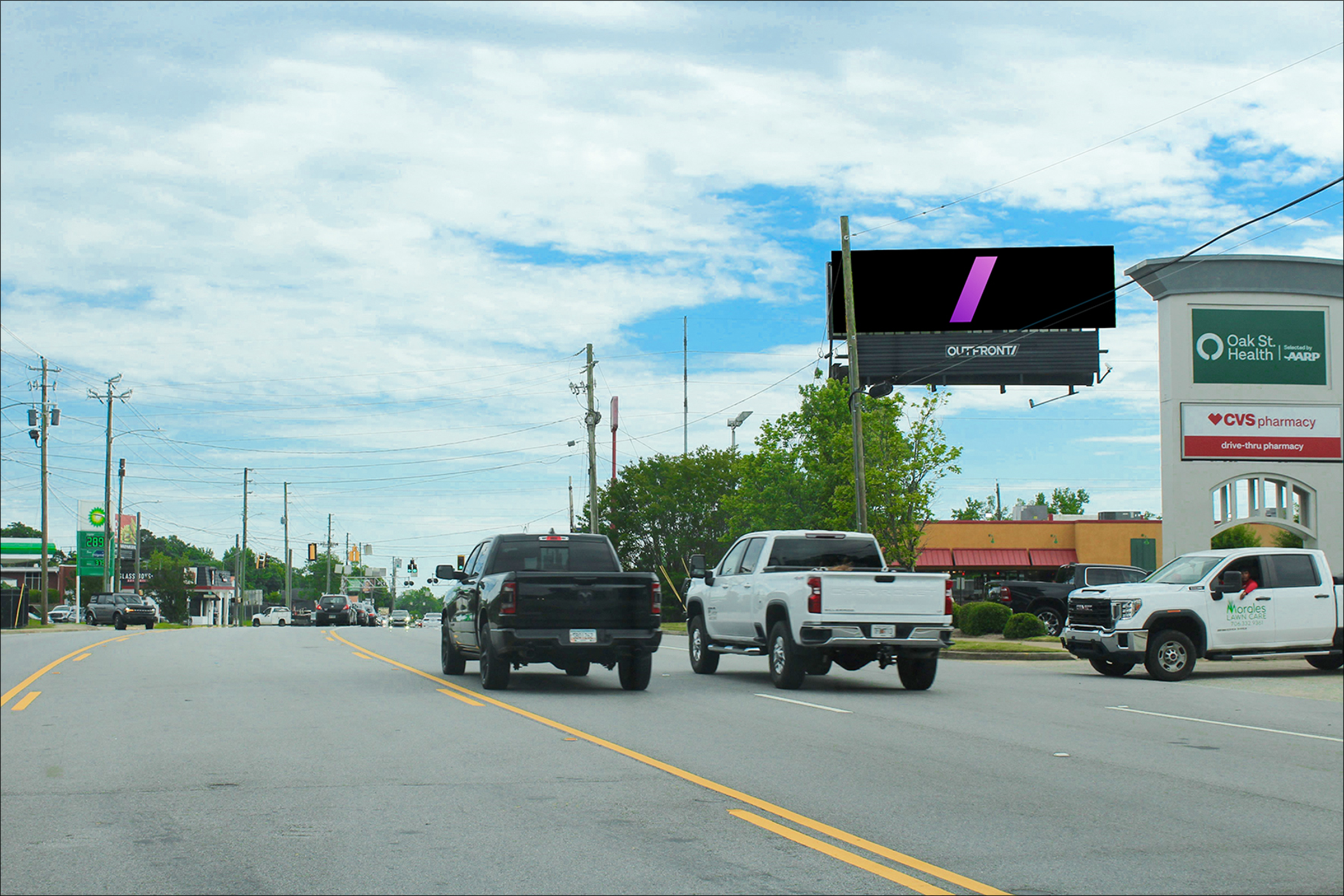 W/S River Rd N/O Manchester Expressway