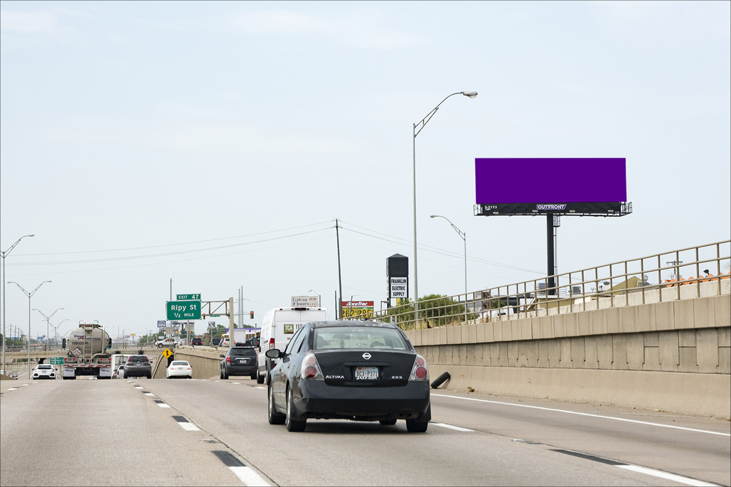 I-35W N/O E. Berry W/S