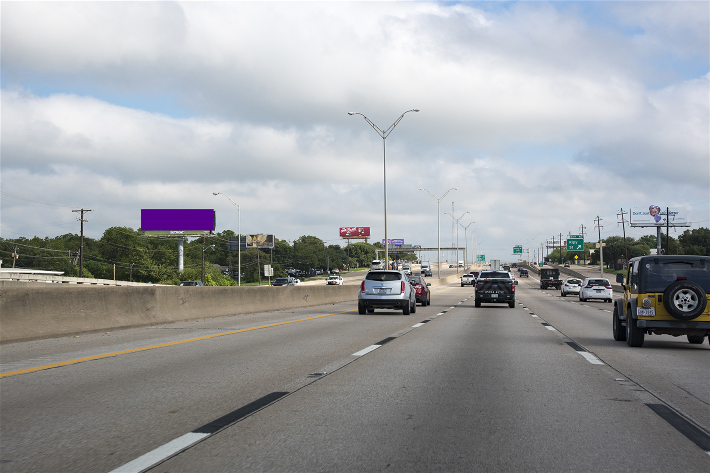 I-35W N/O Seminary W/S