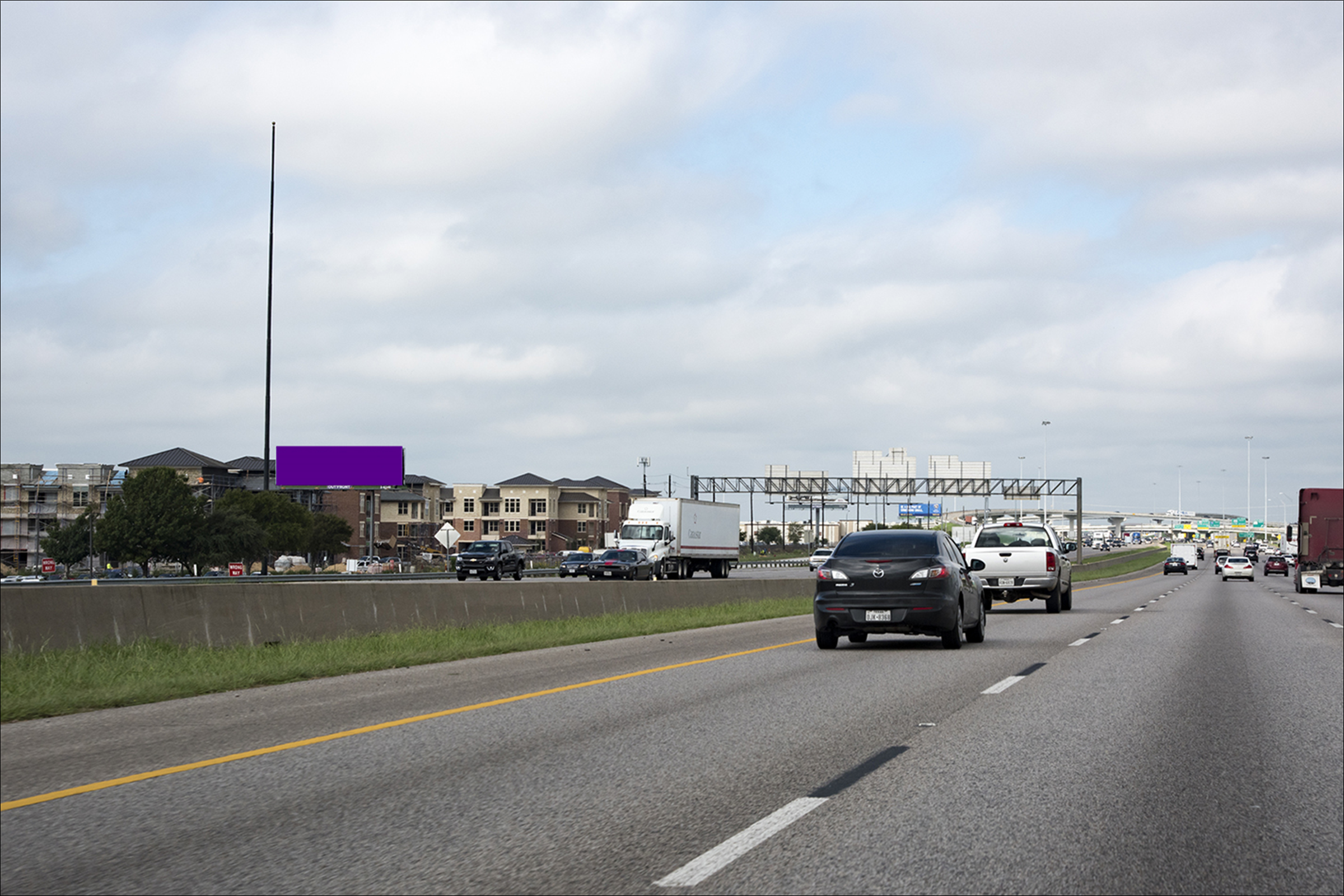 I-20 3530' E/O Hwy 360 S/S