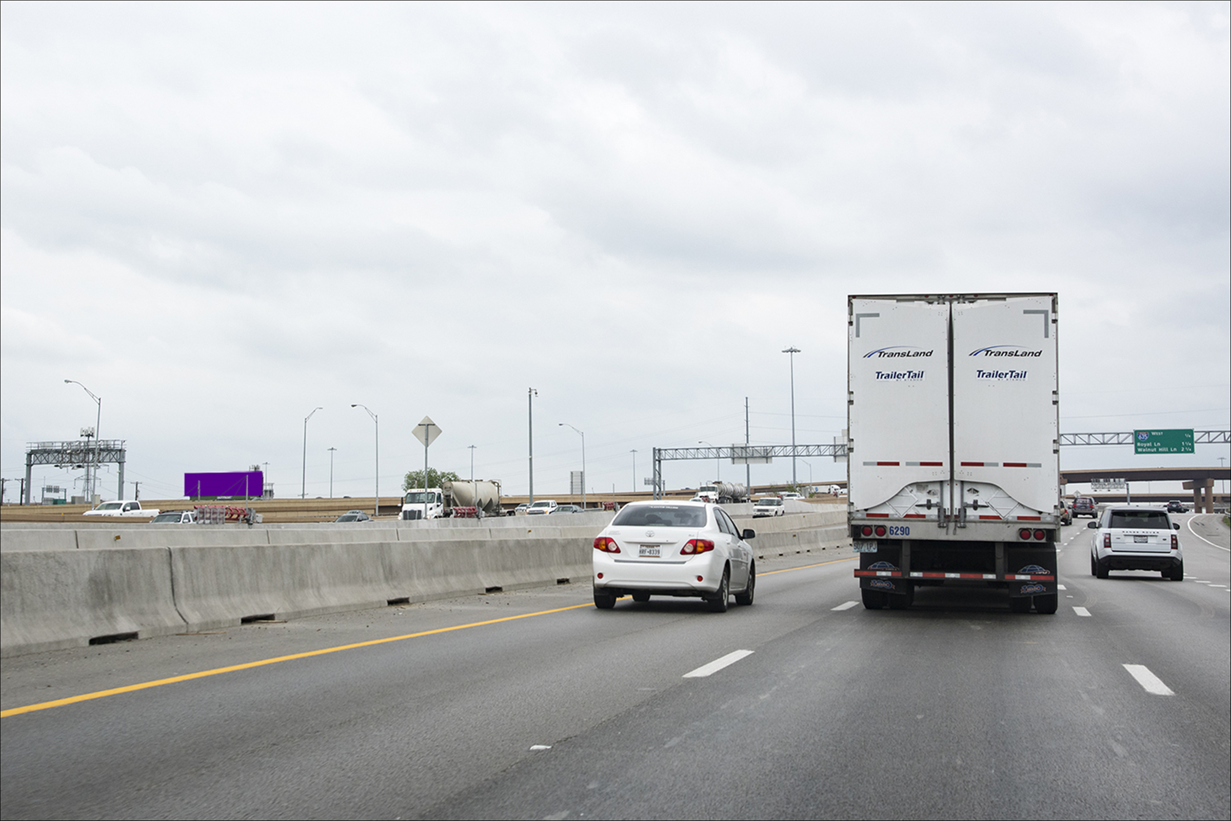 I-35E .2 Mi N/O LBJ (635) E/S