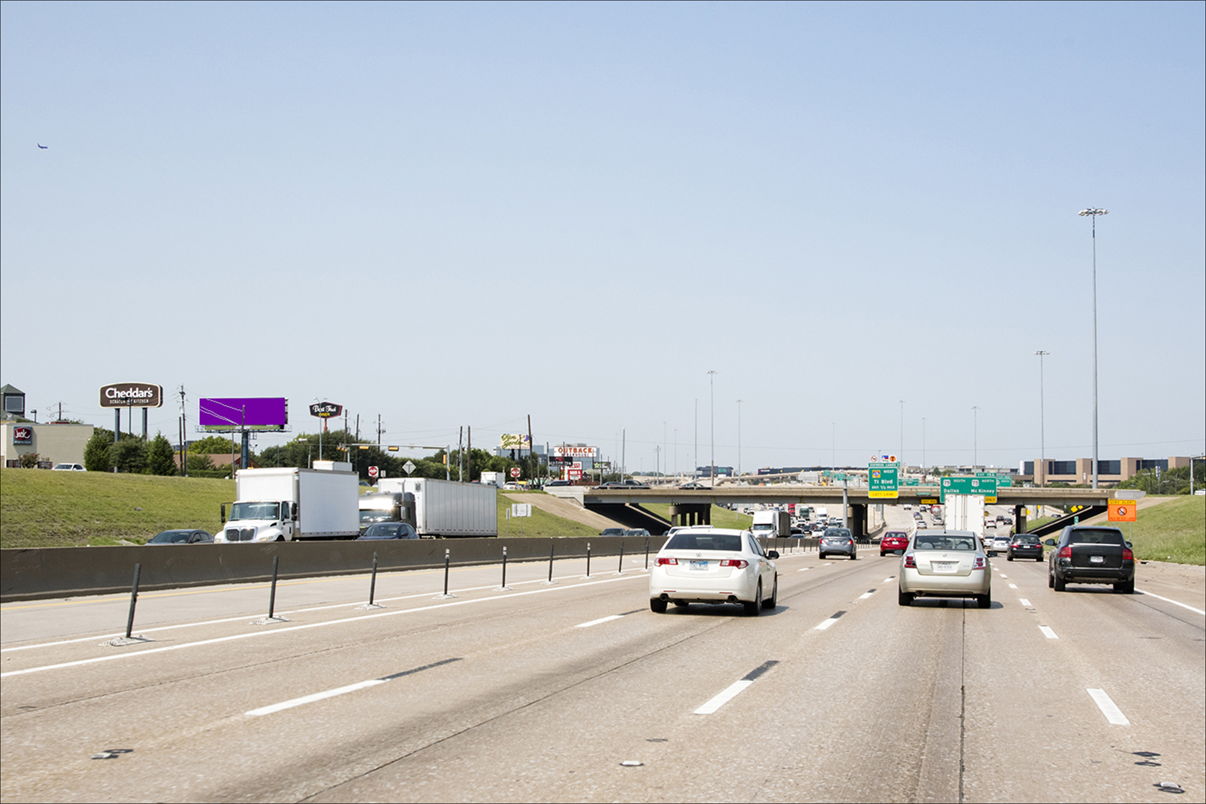 LBJ (635) N/O Greenville S/S