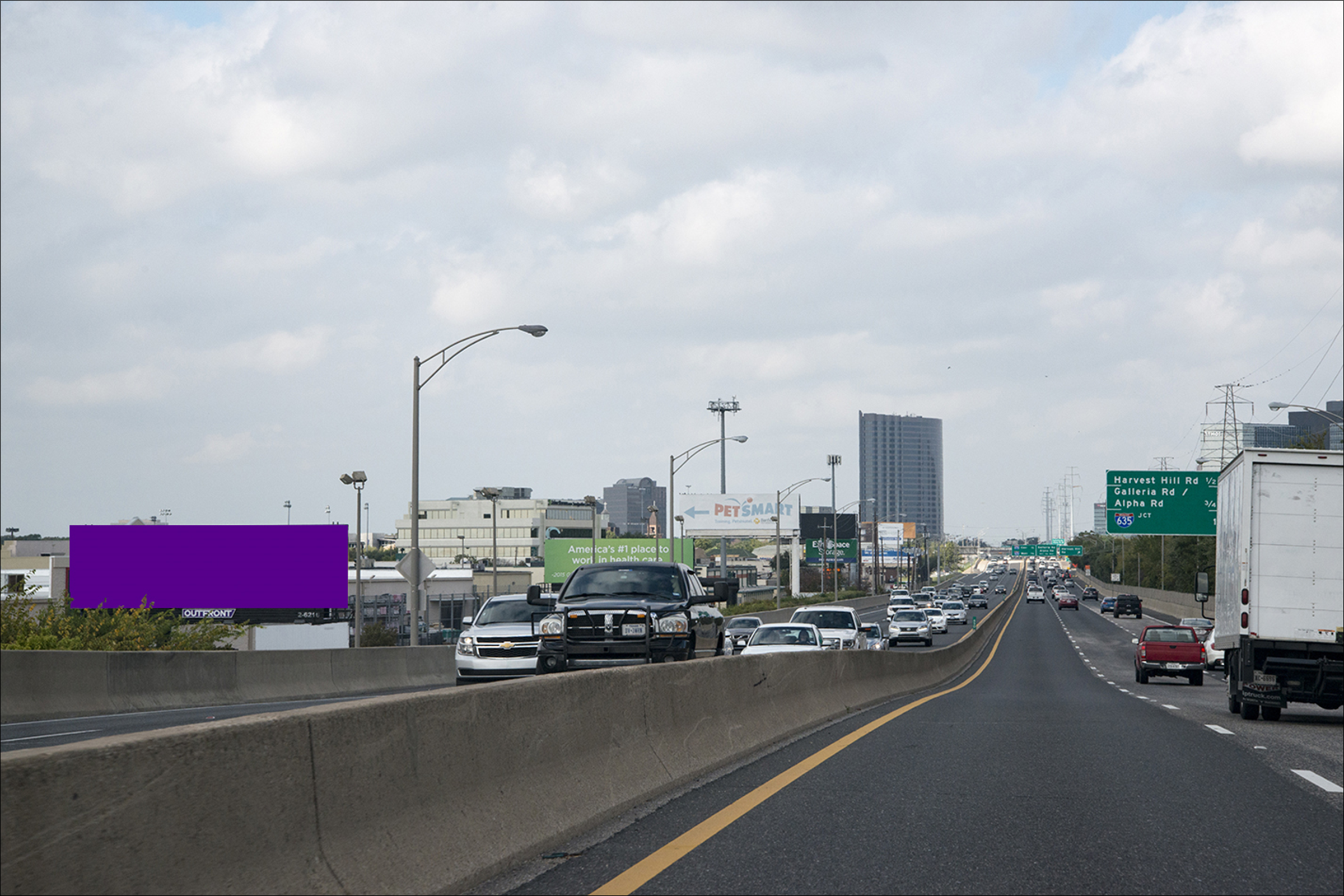 D.N. Tollway 650' N/O Forest Lane W/S