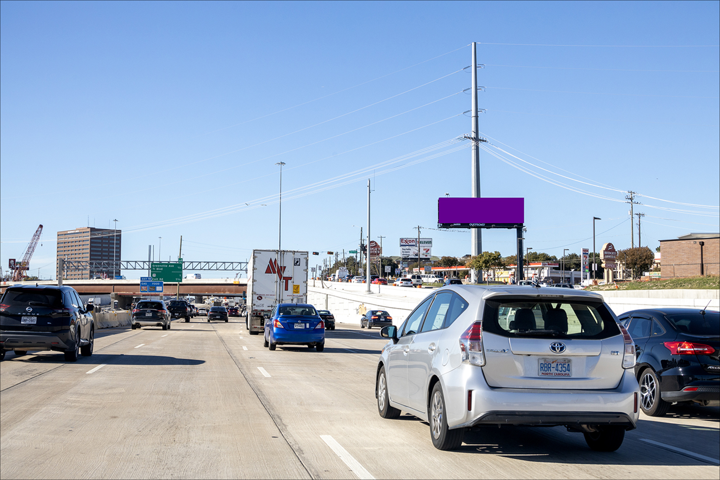 LBJ (635) 200 ft E/O Forest N/S