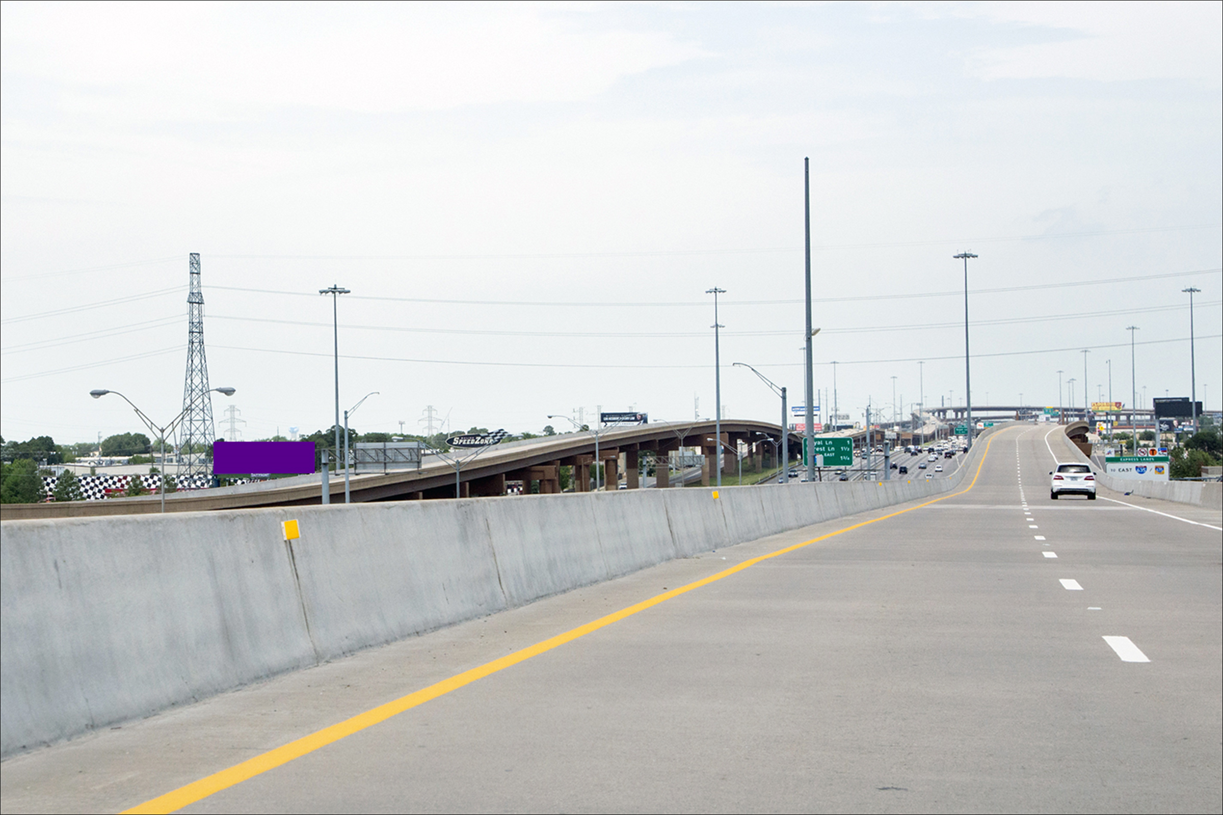 I-35E 710' N/O Walnut Hill W/S