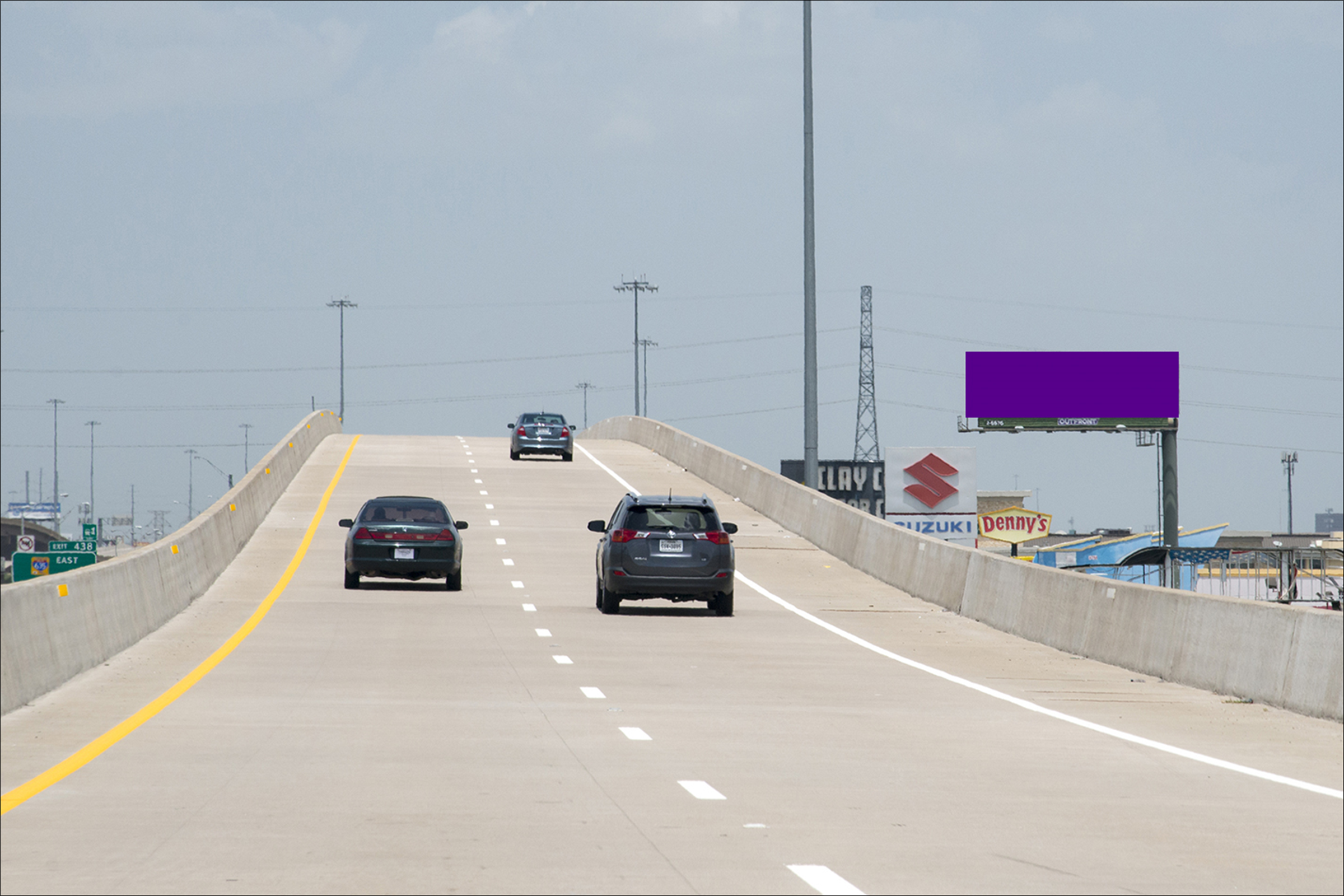 I-35E S/O Walnut Hill E/S