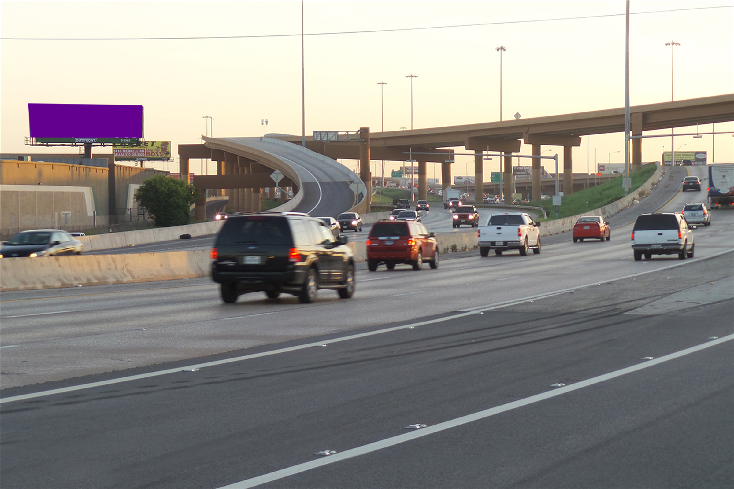 Loop 12 S/O I-35E Split W/S