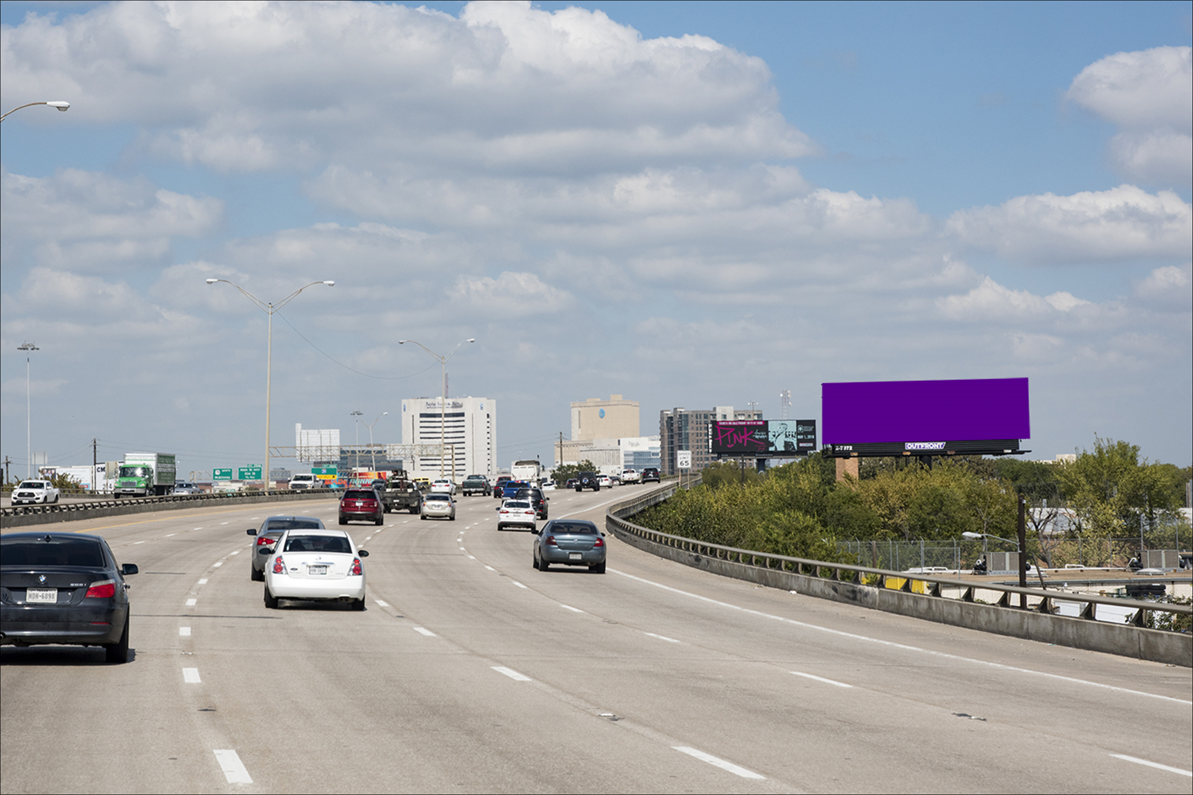 I-45 3690.00 ft S/O I-30 E/S