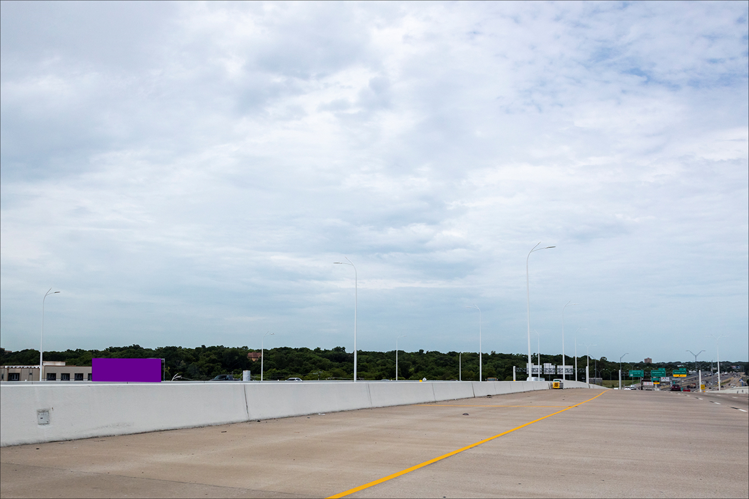 I-30 (Tom Landry) .1 Mi E/O Beckley S/S