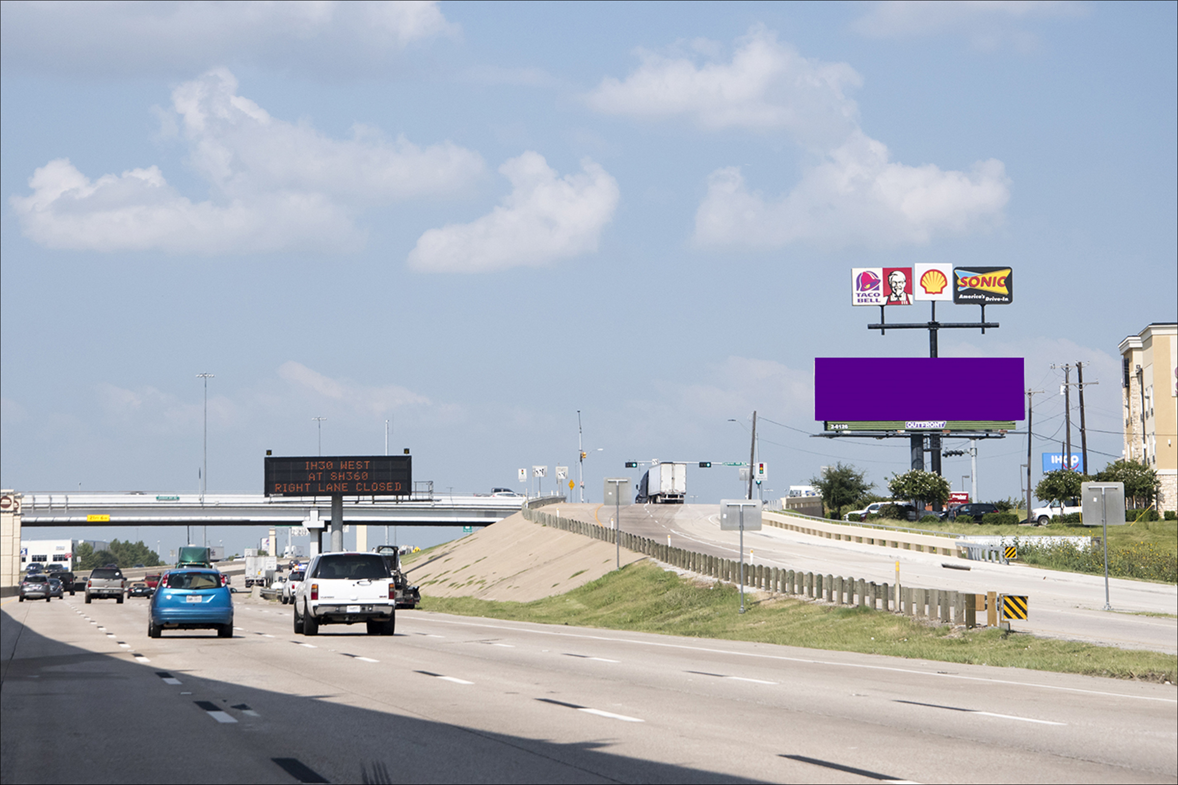 I-30 (Tom Landry) .4 Mi E/O Chalk Hill N/S