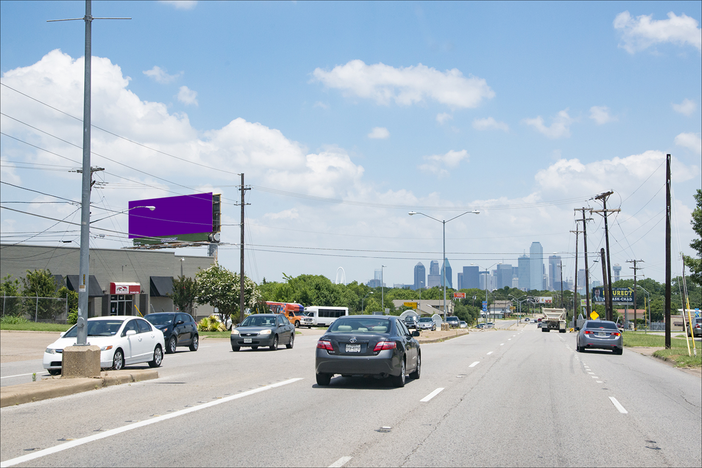 I-30 (Tom Landry) E/O Ft. Worth Ave. S/S