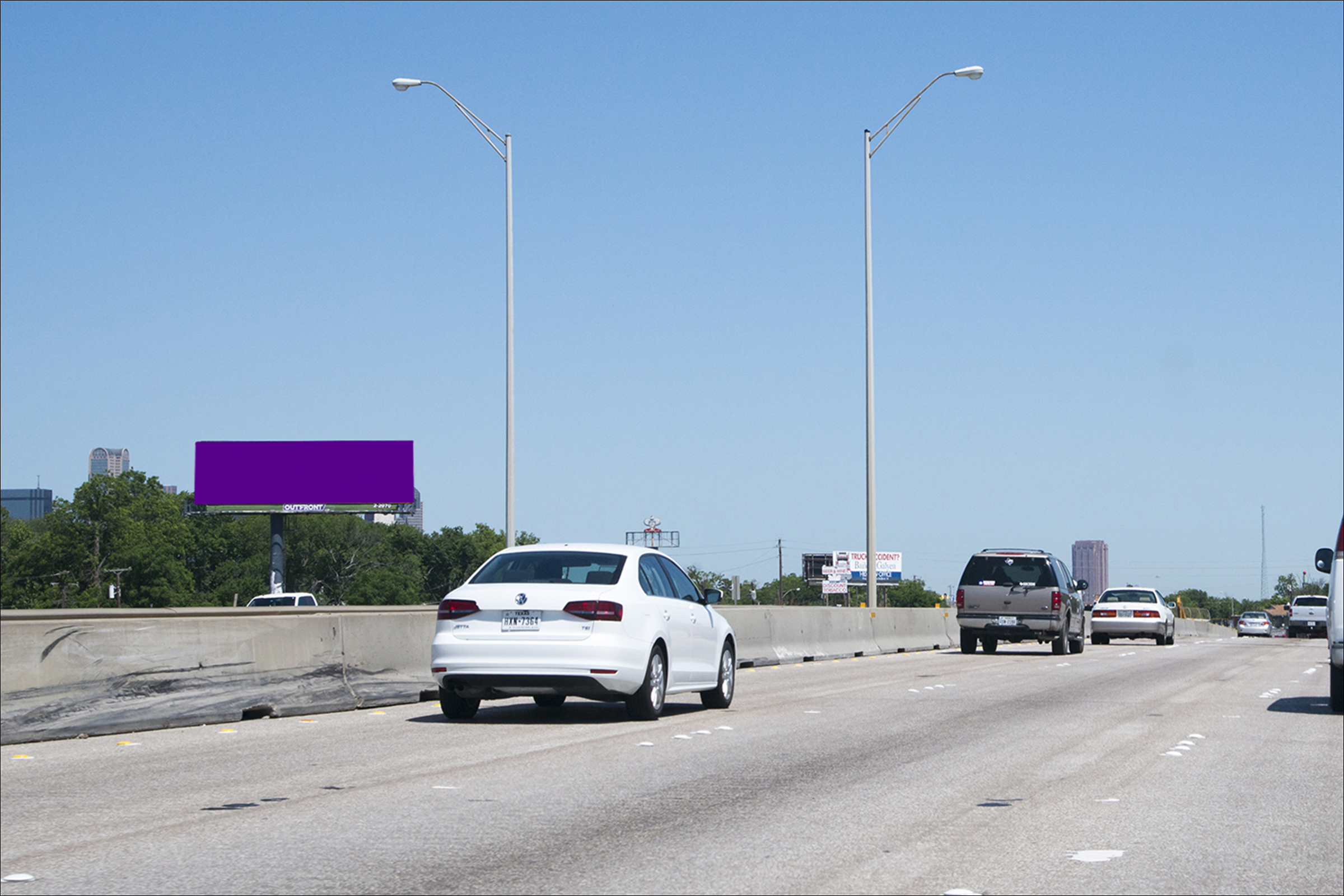 I-45 S/O Lamar W/S