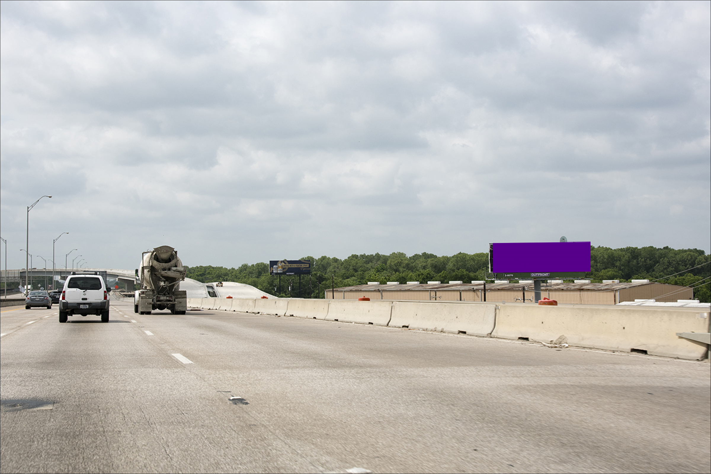 I-45 S/O Lamar W/S