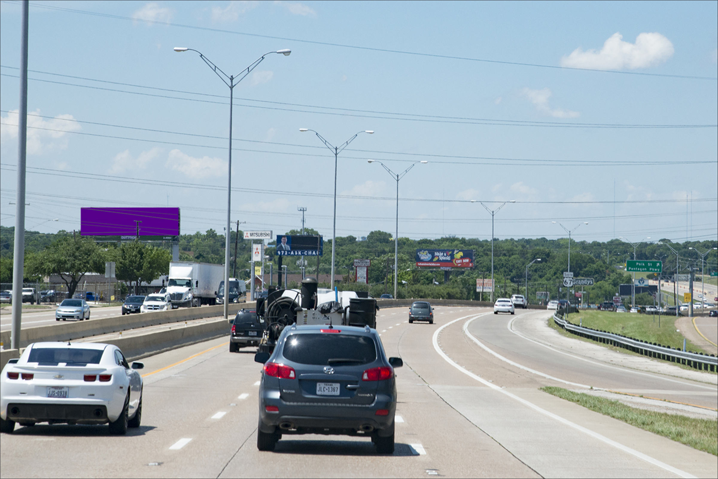 Hwy 67 1500' S/O Kiest Blvd. E/S