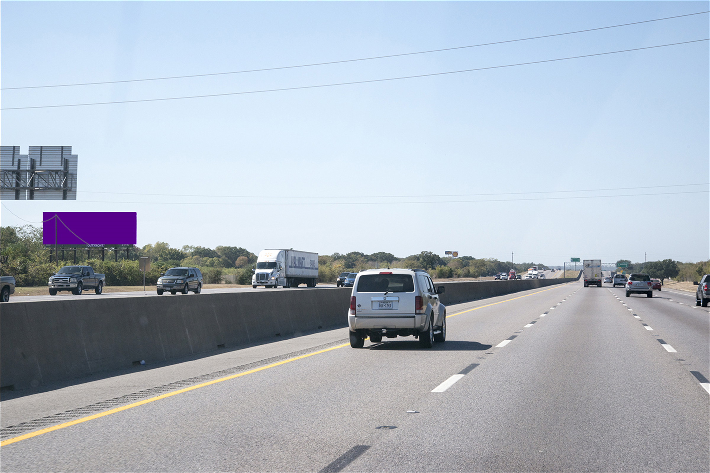 LBJ (635) 2.00 mi W/O 175 S/S