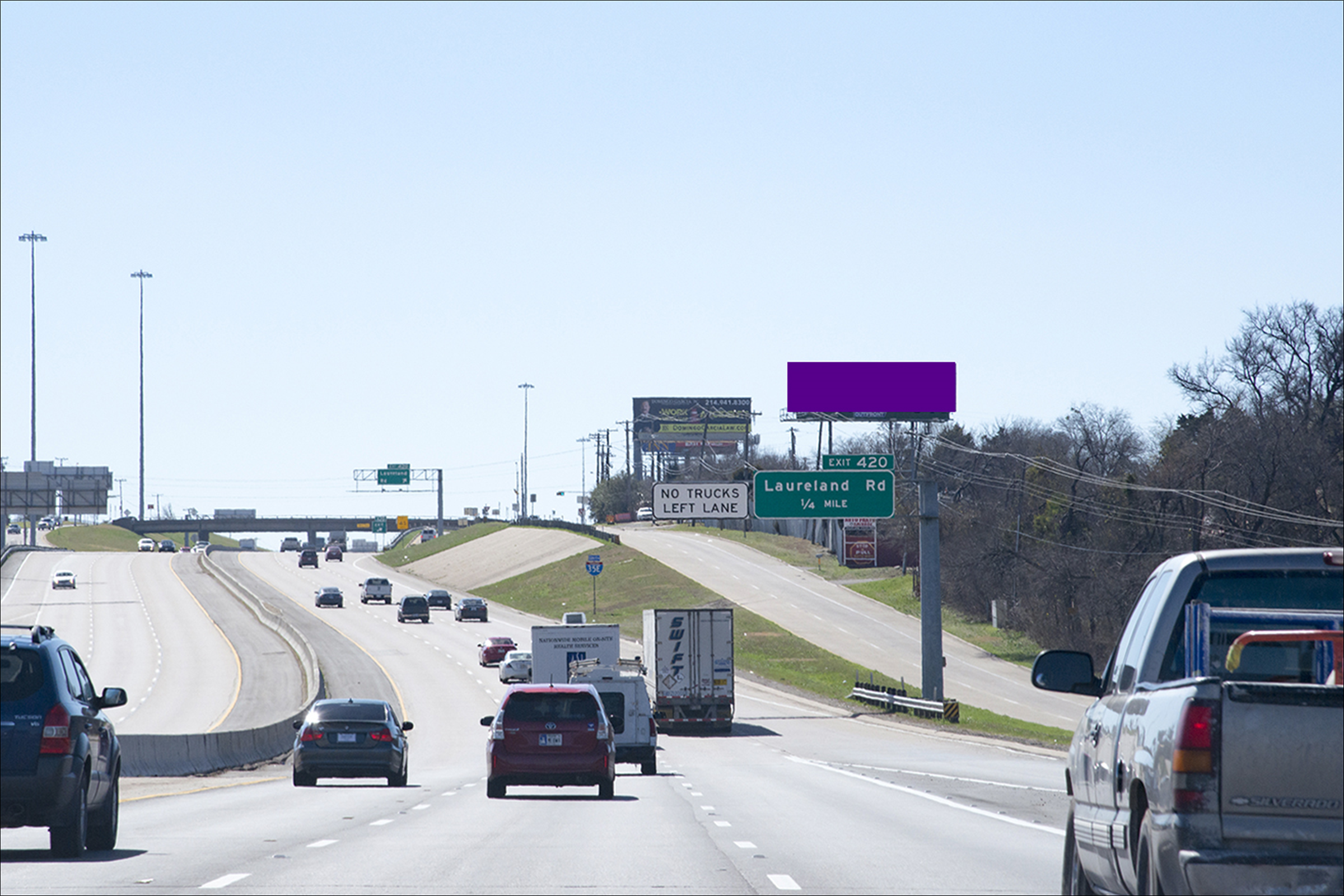 I-35E .6 Mi S/O Loop 12 W/S