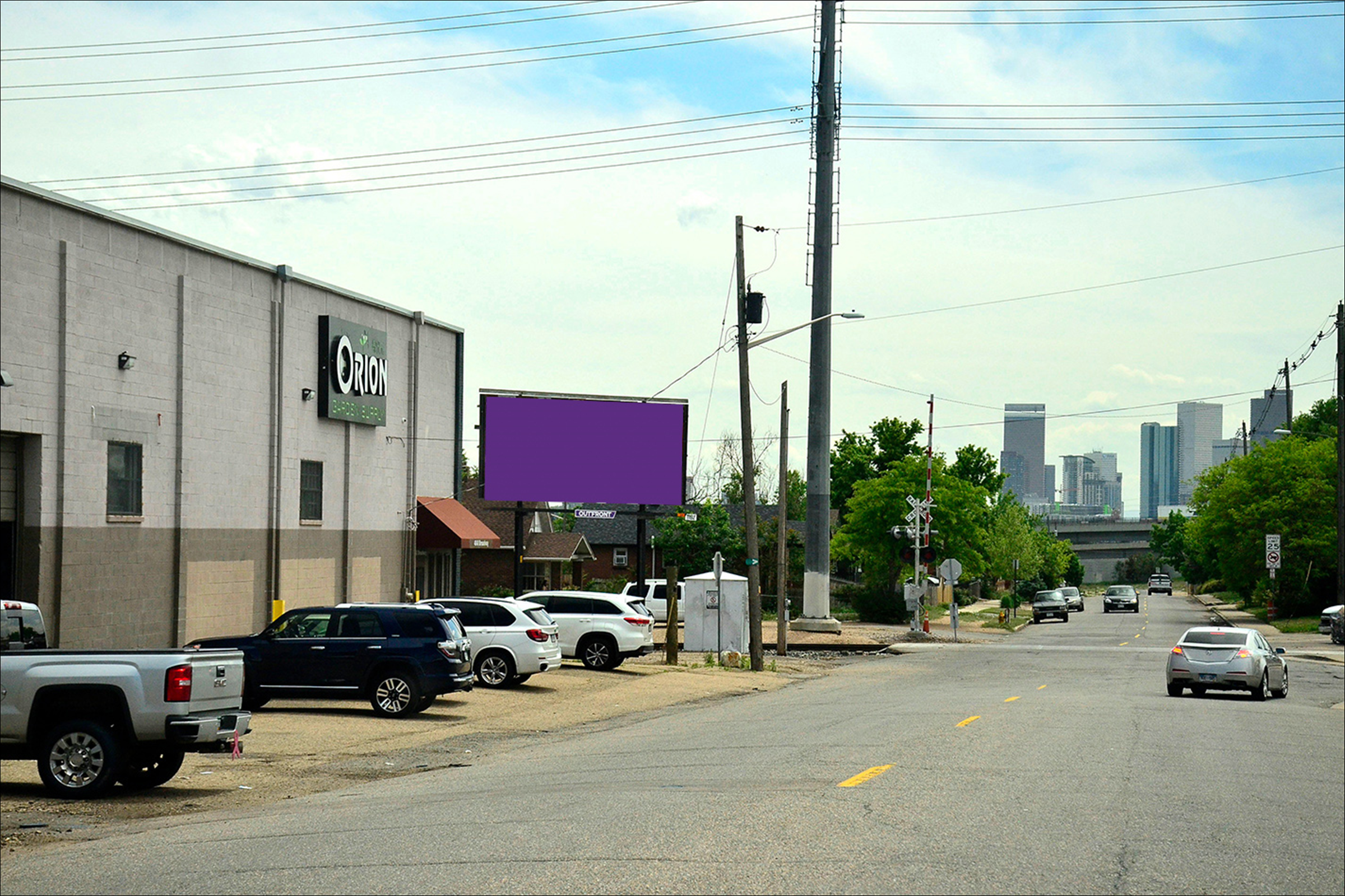 N Broadway Es 20.00 ft S/O 48Th Ave