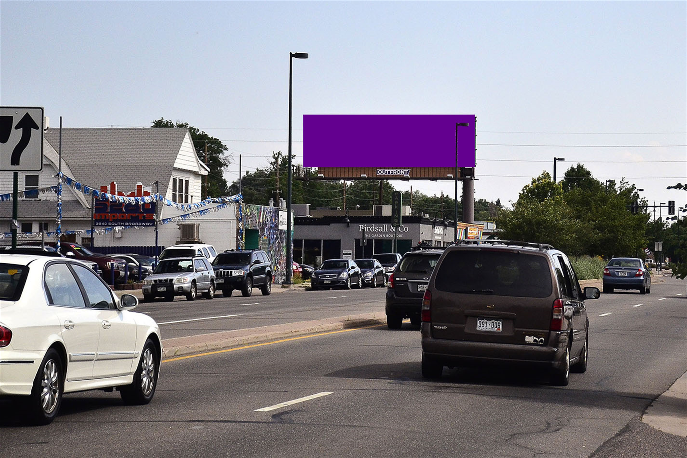 S Broadway & E Bates