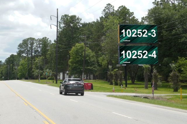 Hwy 84 0.4 mi W/O Fulton St N/S, NE/F, Top RR