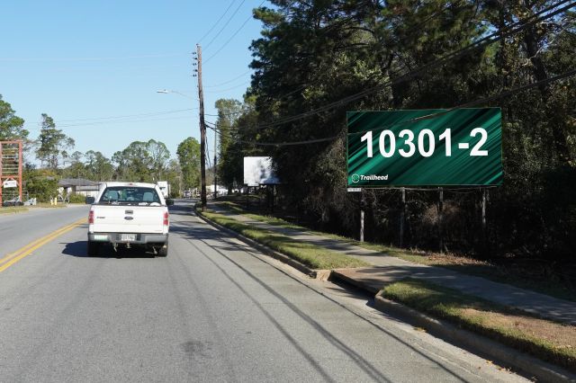 Hwy 1 340 ft N/O Nelson Ave ES, W/F RR