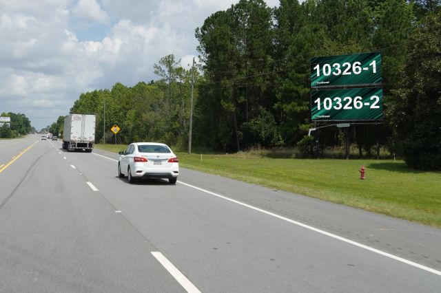 Hwy 341 0.28 mi N/O Jesup Lake Rd ES, S/F, Bottom RR