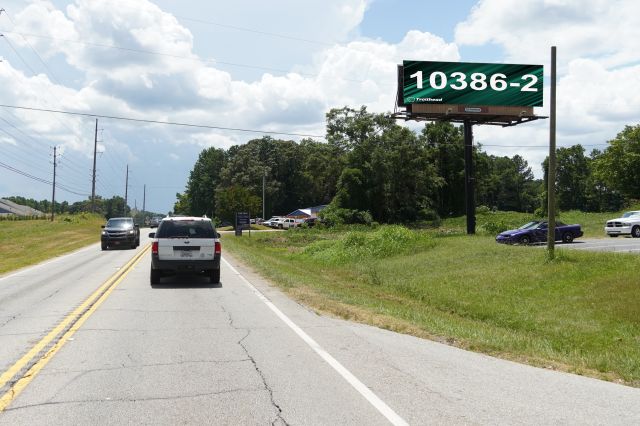 Hwy 61 300 ft S/O Hay Renfroe Dr WS, N/F RR