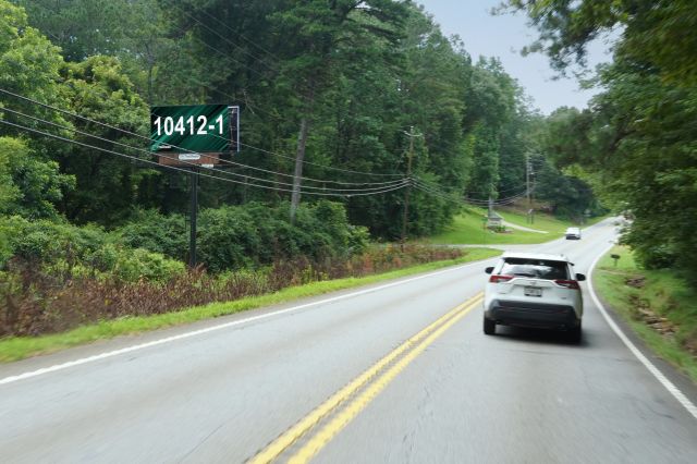 Hwy 140 350 ft W/O Pearidge Ln SS, W/F LR