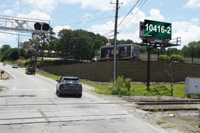 Univeter Rd .23 Miles E/O S McCollum Dr SS, W/F RR