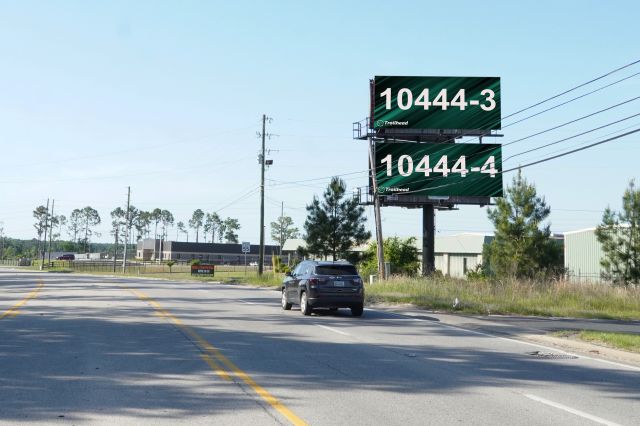 Hwy 341 .55 Miles N/O N Miller St ES E/S, S/F, Bottom RR