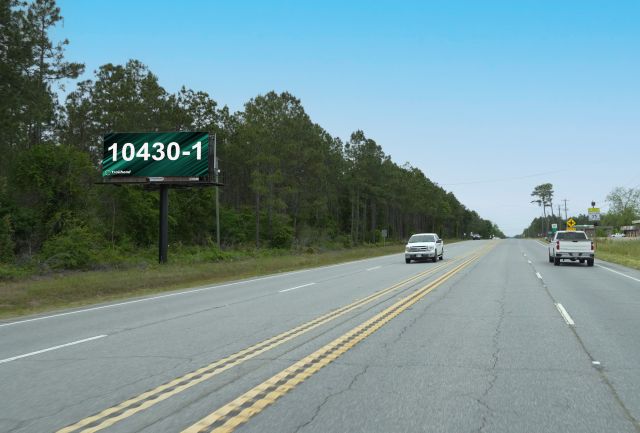 Hwy 1 0.15 mi S/O Altamaha School Rd WS, S/F LR